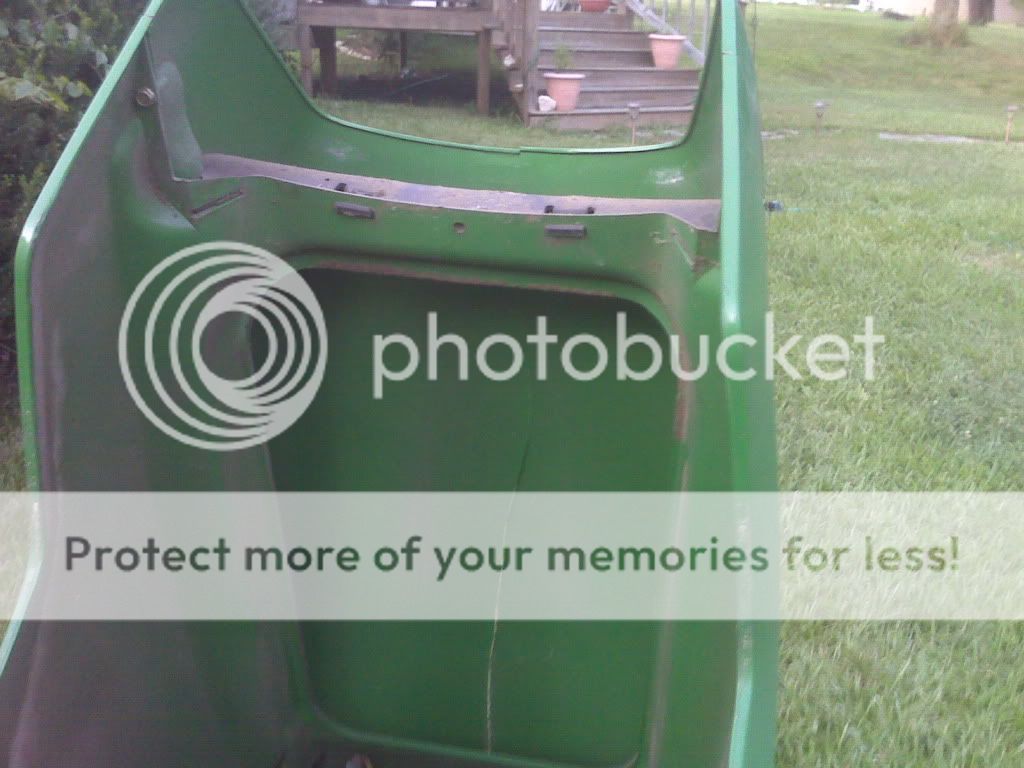 John Deere hood cracked? Page 2 My Tractor Forum