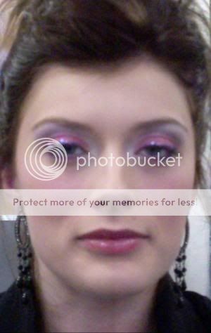 makeup to look older. to look a bit jazzy makeup